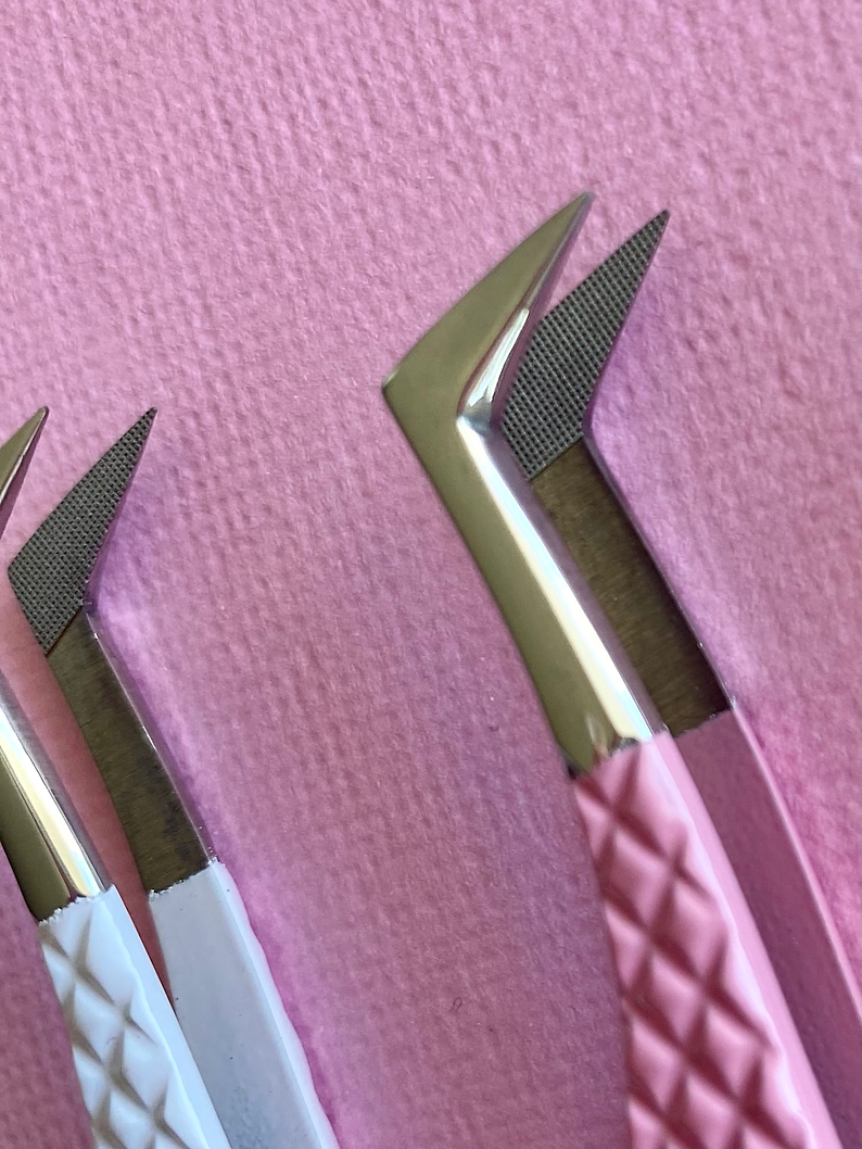 Fiber Tip Tweezers